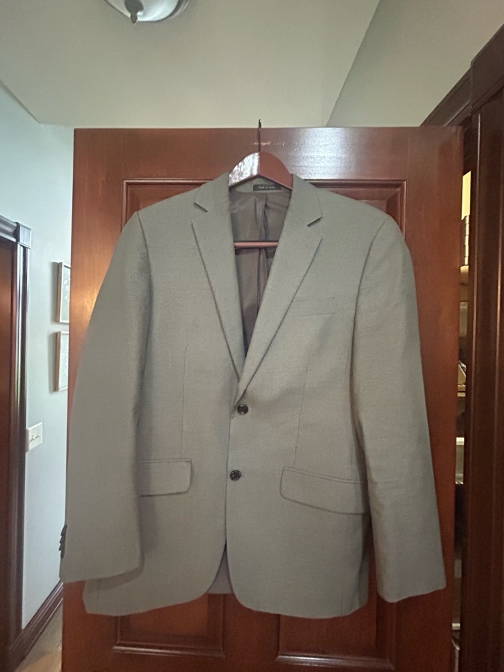 Michael Kors Men’s 38R Taupe Gray 2 Button Sport Coat Blazer Classic Fit